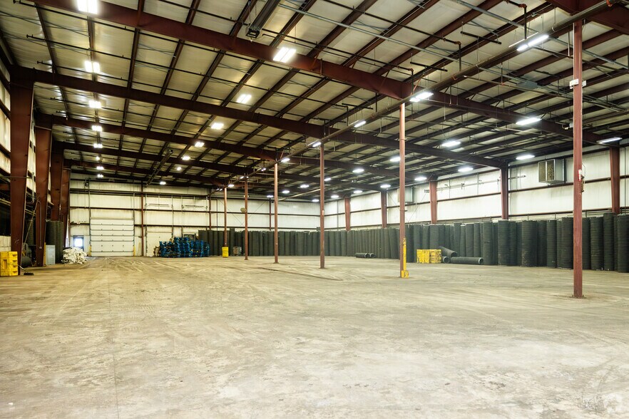 More Photos Of 240 E Industrial Pky, Fayette Manufacturing For Lease
