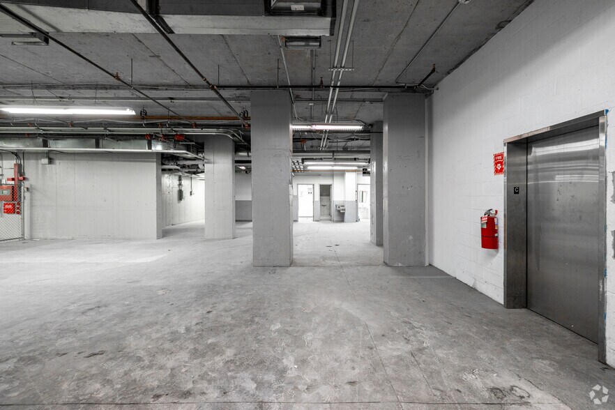 More Photos Of 300 E 23rd St, New York Apartments For Sale