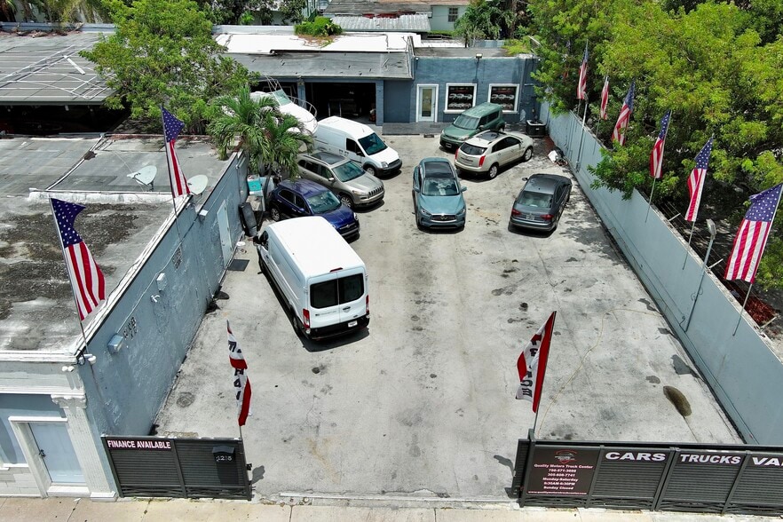 More Photos Of 1235-1349 NW 54th St, Miami Storefront Retail Office For Lease