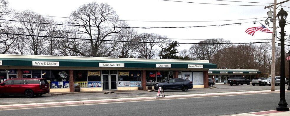 Primary Photo Of 246-270 Lake Ave, Saint James Unknown For Lease