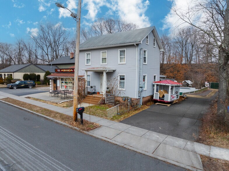 More Photos Of 419 Olive St, Branchburg Restaurant For Sale