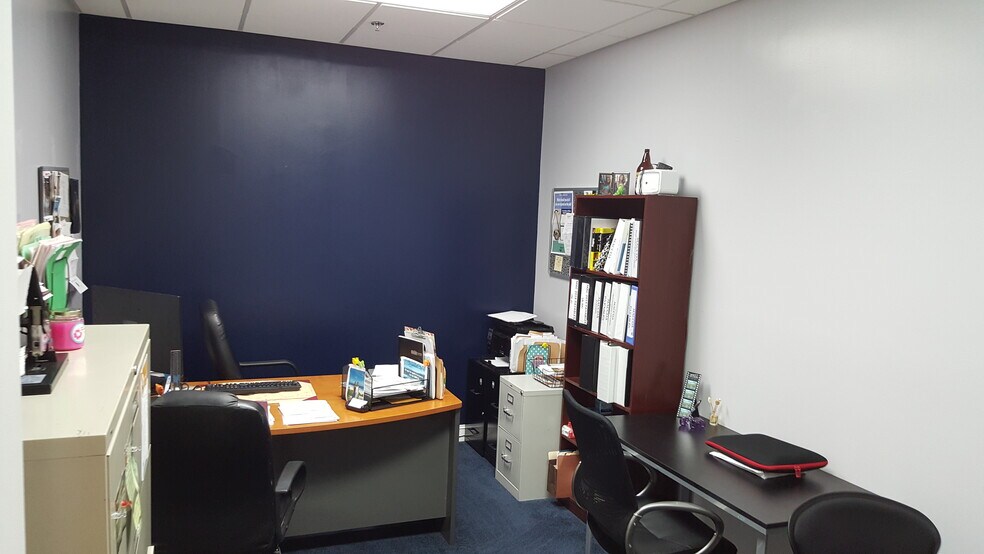 More Photos Of 7500 NW 25th St, Miami Warehouse For Sale