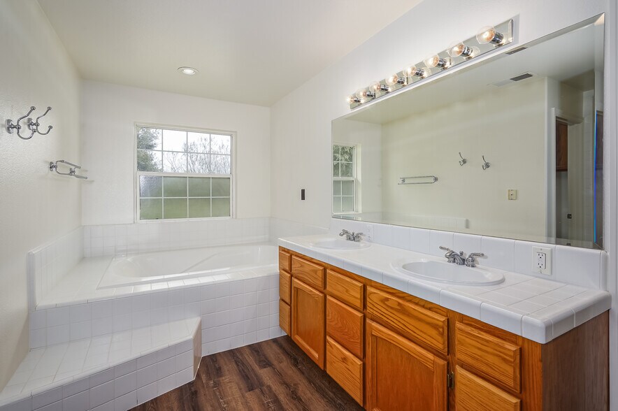 More Photos Of 10277 Road 28 1/2, Madera Land For Sale