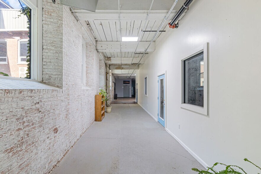 More Photos Of 28 Anawan St, Fall River Manufacturing For Sale