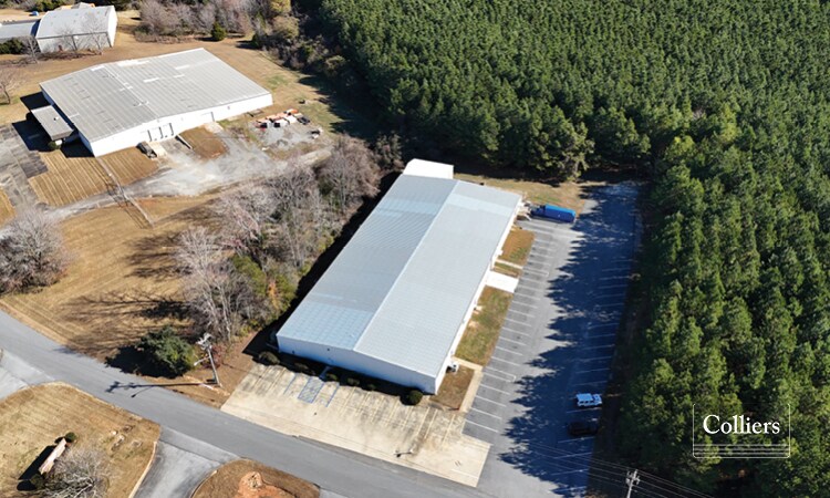 More Photos Of 373 Huntington Rd, Gaffney Warehouse For Lease
