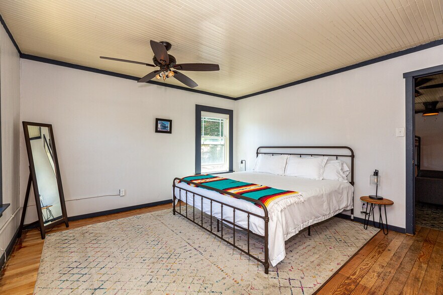 More Photos Of 26955 State Route 1, Tomales Storefront Retail Residential For Sale