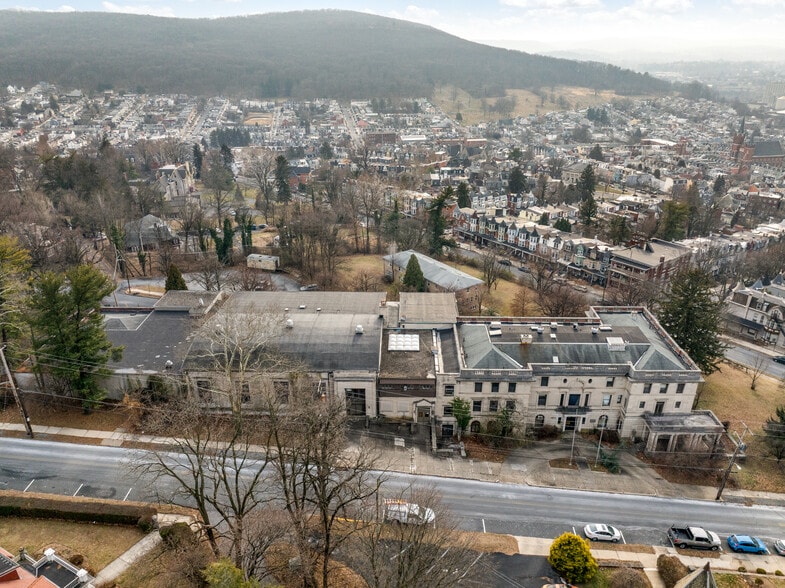 More Photos Of 1400 Hill Rd, Reading Schools For Sale