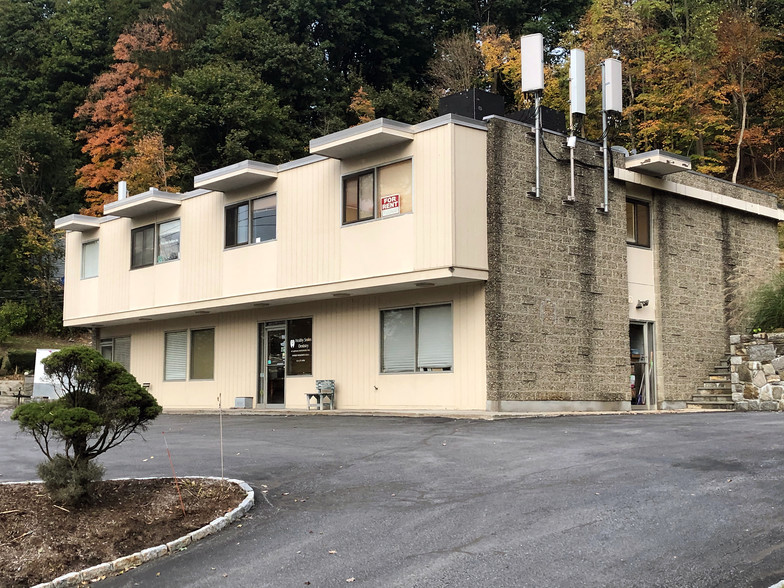 Primary Photo Of 509 Route 22, Purdys Office For Sale