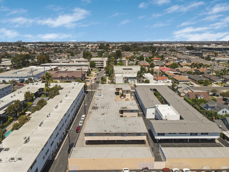 More Photos Of 3444 Emerald St, Torrance Apartments For Sale