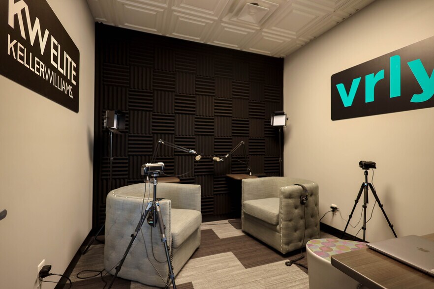 More Photos Of 4471 41st Ave, Columbus Office For Lease