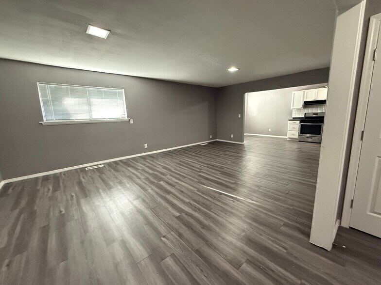 More Photos Of , Tulsa Specialty For Sale