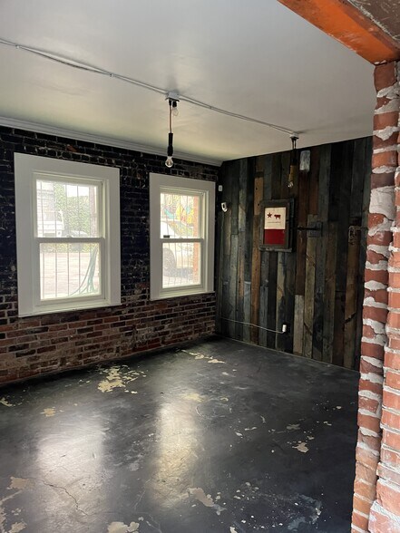 More Photos Of 126-128 S La Brea Ave, Los Angeles Storefront Retail Office For Lease