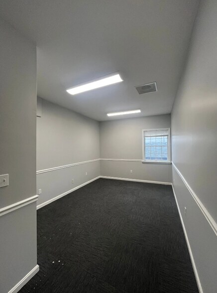 More Photos Of 7800 Cooper Rd, Montgomery Medical For Lease