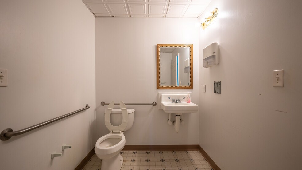 More Photos Of 111 Altmeyer Dr, Kittanning Assisted Living For Sale