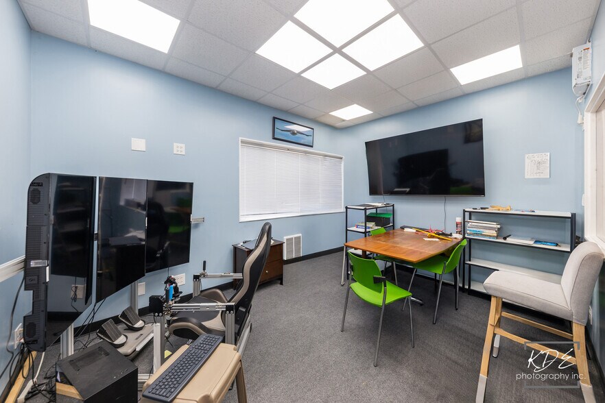 More Photos Of 12727 US-30, Hinckley Airport For Sale