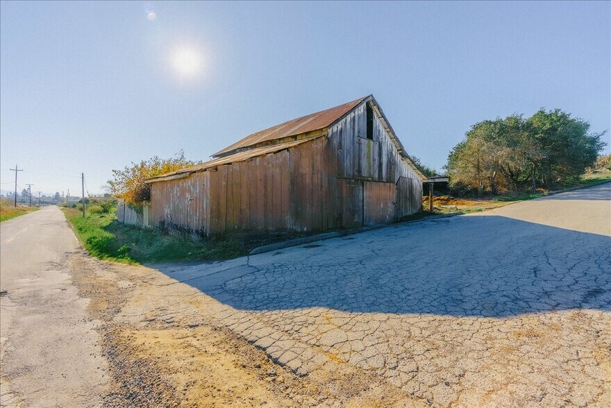 More Photos Of 371 Calabasas Rd, Watsonville Land For Sale