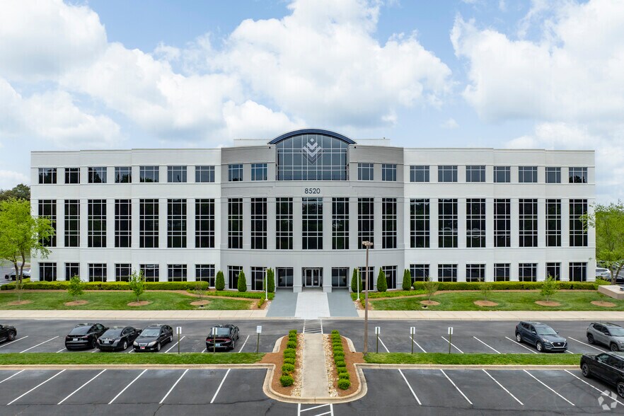 More Photos Of 8520 Cliff Cameron Dr, Charlotte Office For Lease