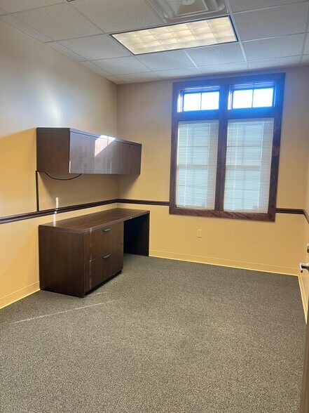 More Photos Of 7182 Liberty Centre Dr, West Chester Medical For Lease