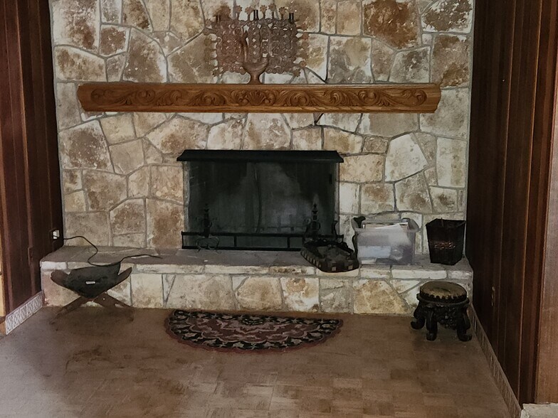More Photos Of 1601 N County Road 1110, Midland Land For Sale