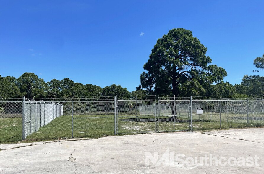 More Photos Of 2700 Industrial Avenue 3, Fort Pierce Manufacturing For Lease