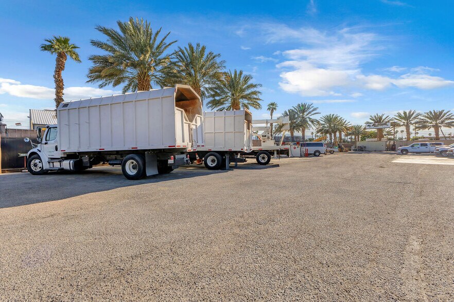 More Photos Of 81500 Industrial Pl, Indio Warehouse For Sale