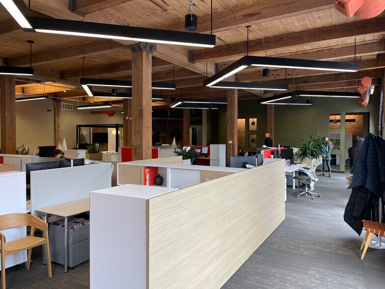 More Photos Of 108 3rd St, Des Moines Office For Lease