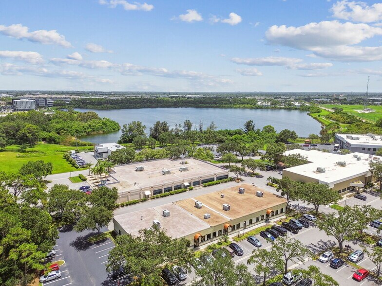 More Photos Of 10901 Danka Cir N, Saint Petersburg Office For Sale