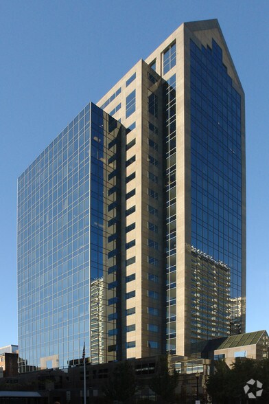 More Photos Of 220 W Main St, Louisville Office For Lease