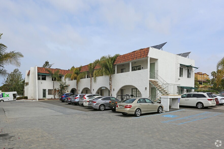 More Photos Of 2170 S El Camino Real, Oceanside Office For Lease