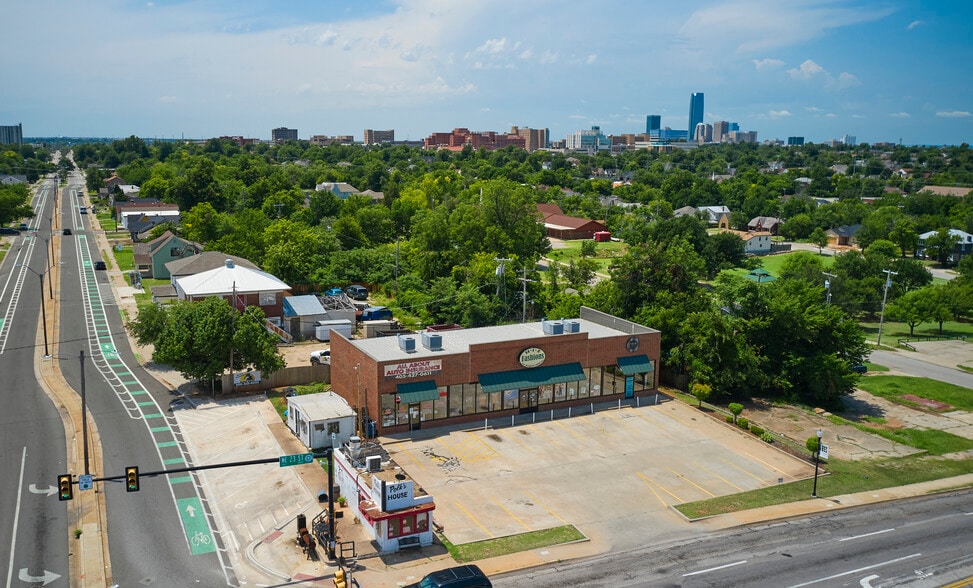 Primary Photo Of 1230 NE 23rd St, Oklahoma City Freestanding For Sale