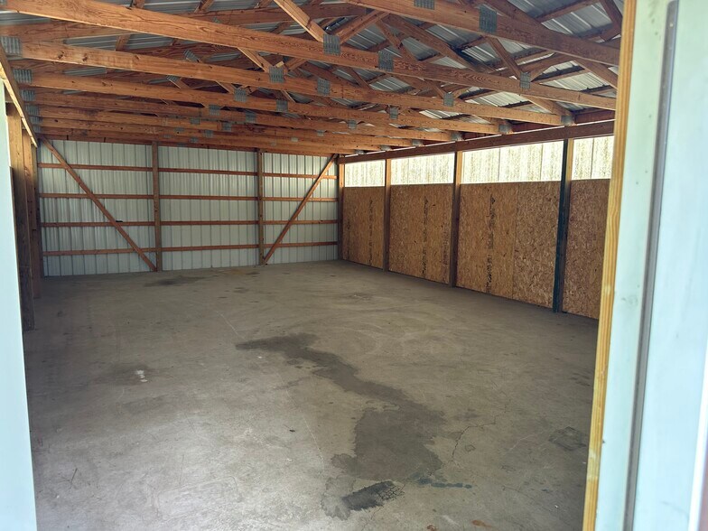 More Photos Of 28552 W County Road 20, Elkhart Warehouse For Lease