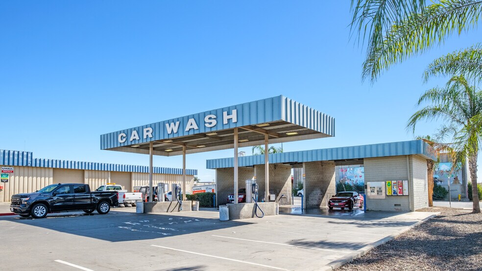 More Photos Of 281 W Merced St, Dinuba Freestanding For Sale