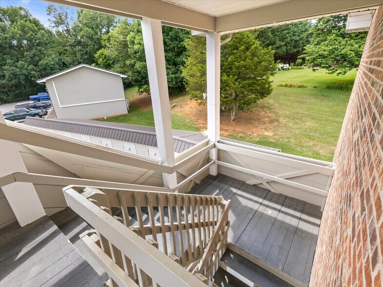 More Photos Of 112 Becky Dr, Greeneville Apartments For Sale