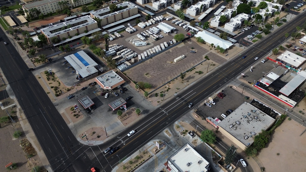 More Photos Of 1939 W Cactus Rd, Phoenix Warehouse For Sale