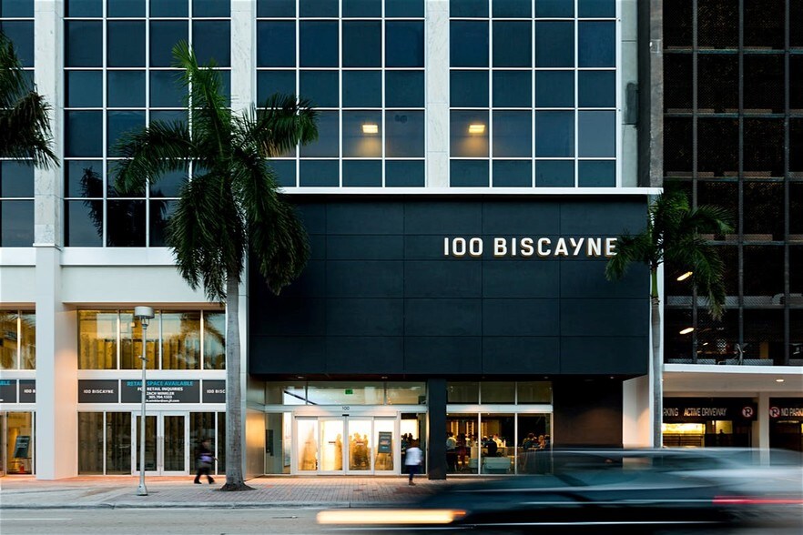 More Photos Of 100 N Biscayne Blvd, Miami Office For Lease