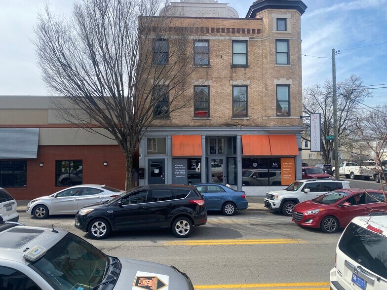 More Photos Of 924-928 Baxter Ave, Louisville Office For Lease