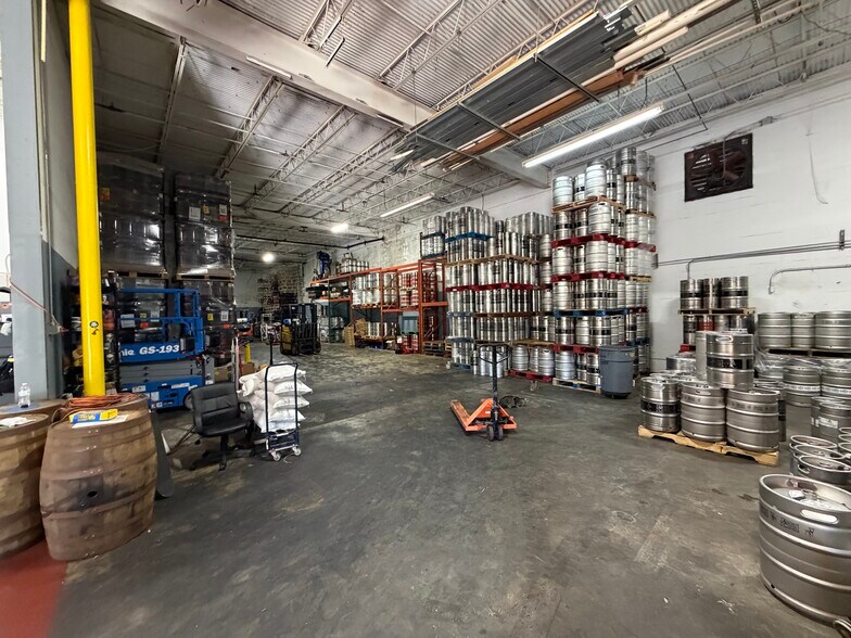 More Photos Of 4101 N Florida Ave, Tampa General Retail For Lease