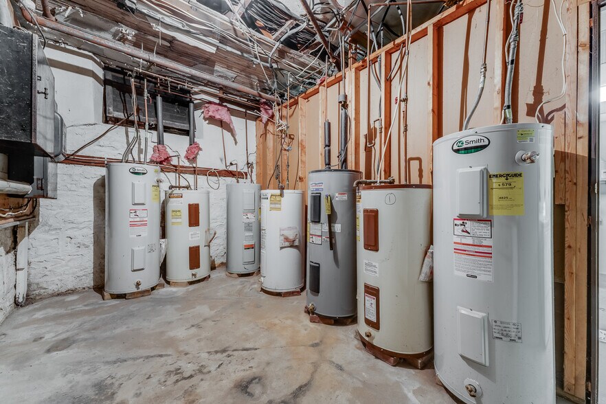 More Photos Of 1266 National Pike, Hopwood Apartments For Sale