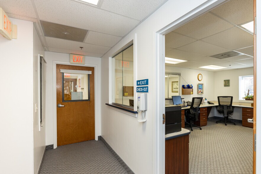 More Photos Of 700 Attucks Ln, Hyannis Medical For Sale