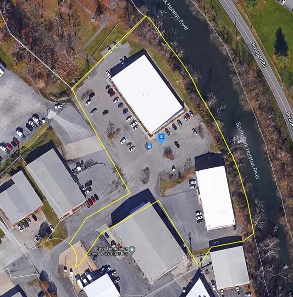 Primary Photo Of 1060 Wilcox Ct, Kingsport Medical For Sale