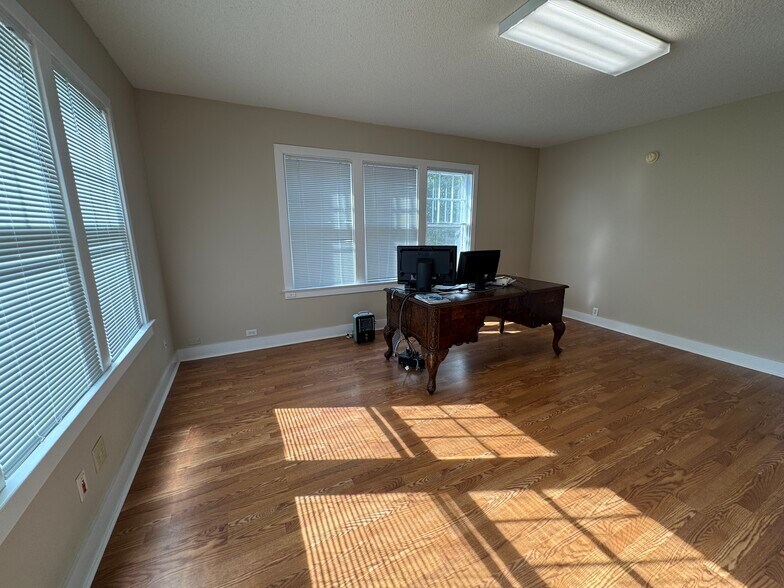 More Photos Of 436 S Fannin Ave, Tyler Office Residential For Sale