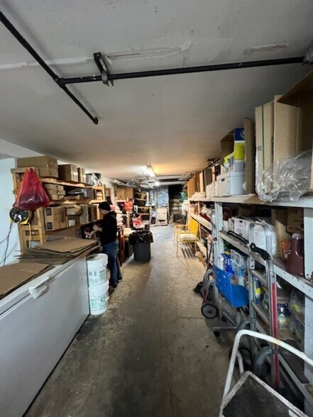 More Photos Of 296 5th Ave, Brooklyn Storefront Retail Residential For Lease