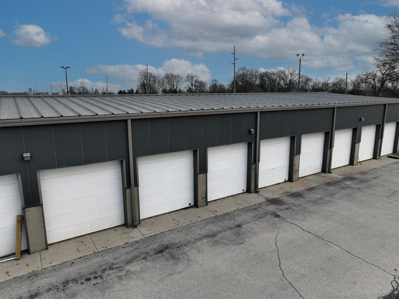 More Photos Of 4201 W Morris St, Indianapolis Service For Lease