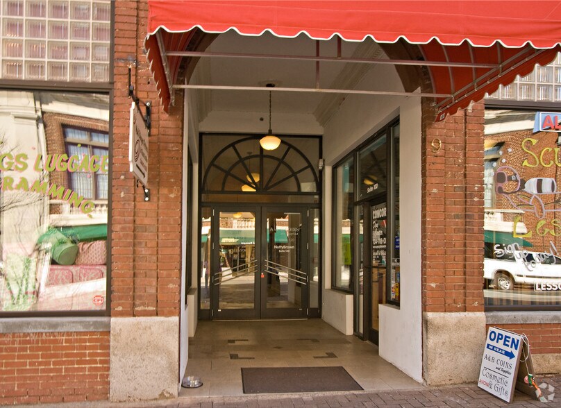 More Photos Of 9 Union St N, Concord Office For Sale