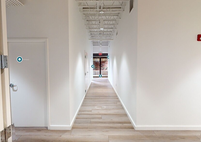 More Photos Of 3110 Crossing Park Dr, Norcross Office For Sale