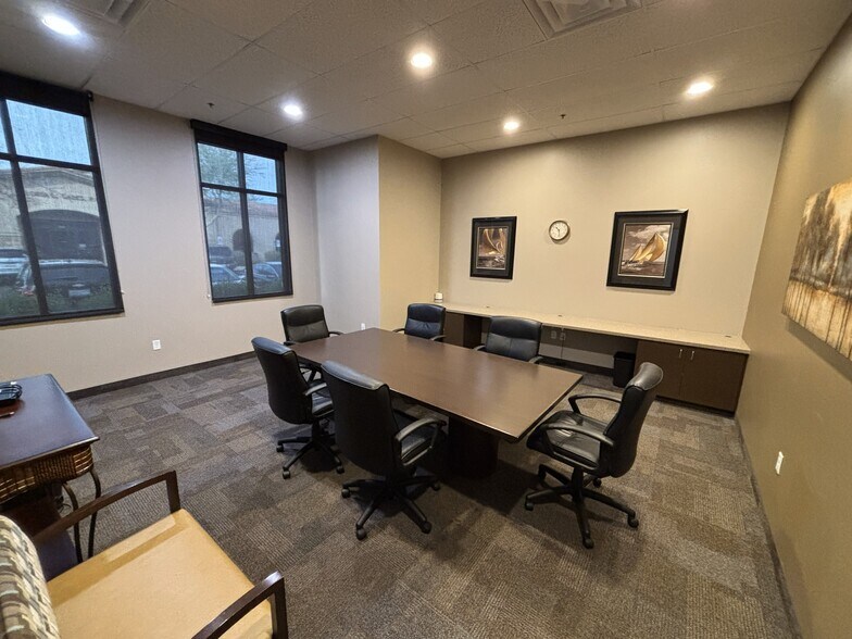 More Photos Of 16515 S 40th St, Phoenix Medical For Lease