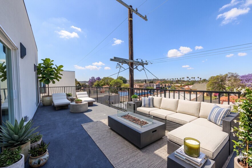 More Photos Of 2847 S Victoria Ave, Los Angeles Multifamily For Sale
