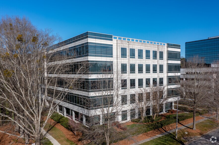 More Photos Of 2595 Century Pky NE, Atlanta Office For Lease