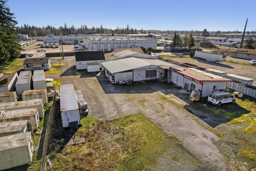 More Photos Of 3817-3819 94th St SW, Lakewood Warehouse For Sale