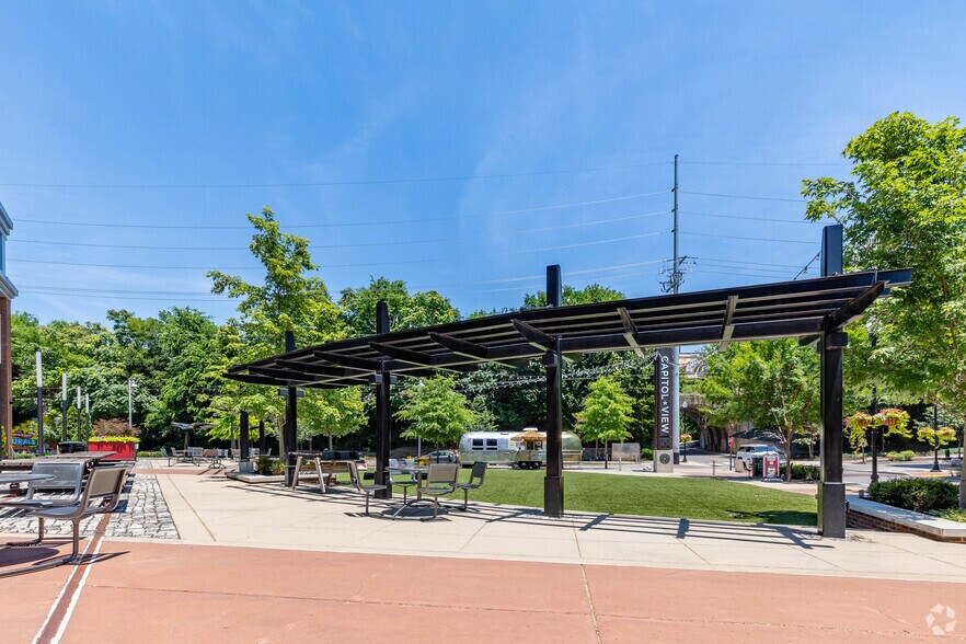More Photos Of 500 11th Ave N, Nashville Office Residential For Lease
